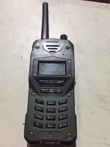 tbr-180b 对讲机,没有电池,懂的带走