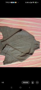 灰色高领针织毛衣，是棉的，适合高个子女生穿，在里面打底或单穿