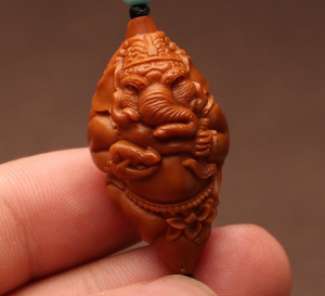 橄榄核手工雕刻单籽【象神】大长核雕刻,题材独特,尺寸:1.