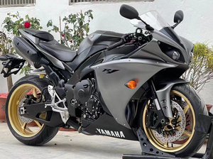 2009年雅马哈yzf-r1 战斧 美版无马力限制 战斗灰版