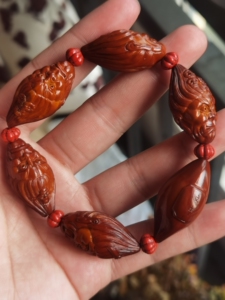 橄榄核雕手串,冥王,文丰老师本工作品,老梅林核包浆红润,尺寸