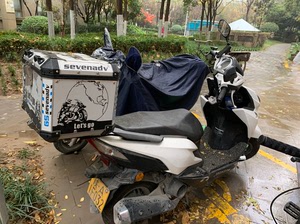 新大洲本田-合资sdh125t-37摩托车整车,是智能遥控钥
