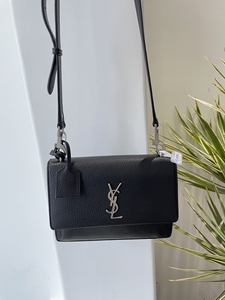 5888小掌柜淘宝ysl/圣罗兰 sunset日落包鳄鱼纹亮面牛皮翻盖包单肩