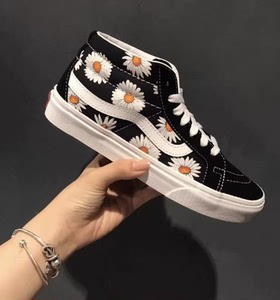 vans范斯小雏菊中帮帆布鞋36码