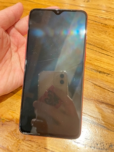 一加七plus手机,8 256g 骁龙855处理器,有瑕疵