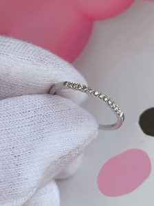 周大福专柜正品小心意系列au750白金18k金排钻戒指戒女带