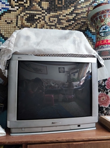 老物件老电视,长虹25寸彩电,无损坏,可以正常看,200元出