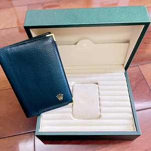 绝版原装劳力士盒子 手表盒，带皮夹，品相如图，尺寸20X15