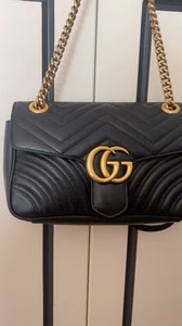 gucci古琦marmont黑色链条包包,可肩挎可斜背.北京