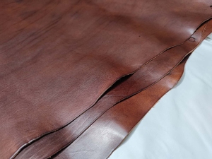 意大利植鞣联盟原包装琥珀色多脂鱼油植鞣双肩头层牛皮,厚度1.