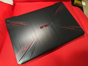 华硕飞行堡垒5 八代i5 1050ti独显游戏本