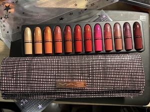 【全新正品】mac魅可口红套装12支正装圣诞套盒  购于美国