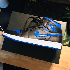 aj1 南京东方福来德air jordan旗舰店购买