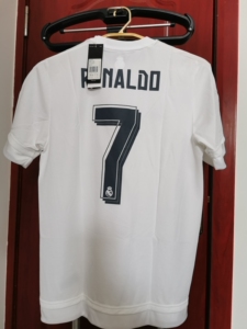 m皇马1516赛季主场球迷版球衣,全新有吊牌