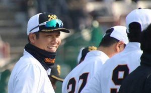 棒球帽 日本职棒 NPB 巨人队 全新 安德玛