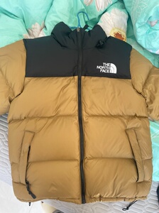 北面非正姜黄色羽绒服xl码 80绒 细节自己看 莆田勤奋购入