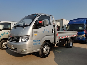 17年福田康瑞k1车况精品,带电动门窗,空调助力方向,柴油版