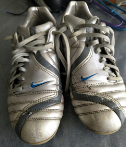 jp255以下#nike 耐克 t90 mg ag 足球鞋