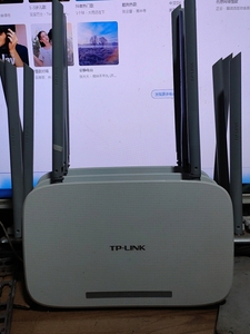TP AC900双频无线路由器 TL-WDR5600 四天线
