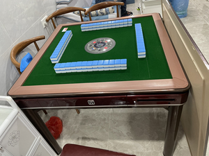 名岛麻将机.9.9成新.买半年.很少用.