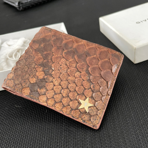 纪梵希星星钱包