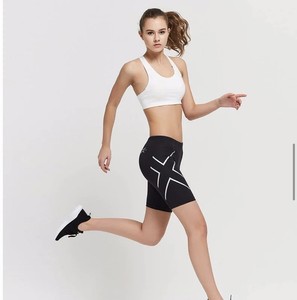 【女款】2XU 梯度压缩裤女 轻薄透气跑步健身裤 速干运动短