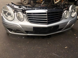 奔驰e级 e300 前杠保险杠前嘴拆车件大灯包围总成机盖车门