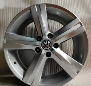 二手迈腾b7轮毂