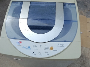 超迪全自动洗衣机