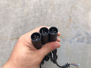 雅迪爱玛松吉绿源电动车锂电池充电器输出线卡农插头