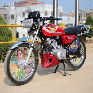 网红cg125c街车精神小伙爆改装无头潮改彩灯炫酷机车摩托车