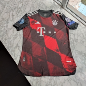 拜仁20-21客场球衣,颜值高,印莱万,有袖章,球员版