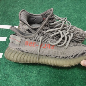 yezzy350新灰橙 42.5 成色自观