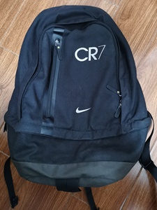 现货nike耐克c罗双肩背包 cr7足球运动训练书包