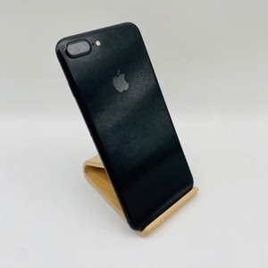 苹果7plus钢琴黑