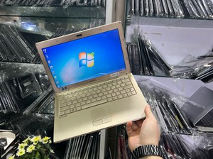 10寸一代经典超薄索尼双核上网本 曾经那个时期最牛的上网本