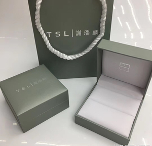 000人付款淘宝tsl谢瑞麟钻戒盒吊坠项链首饰包装盒项链盒1个盒子30元