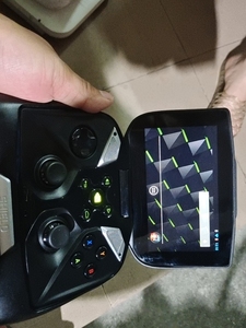 英伟达神盾掌机