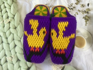 纯手工毛线钩织拖鞋女款儿童款复古小黄鸭拼紫色图案全新