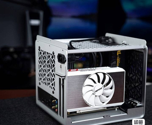 七彩虹概念一 itx机箱 迷你小机箱 mini机箱 全铝机箱