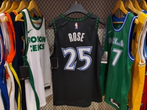 森林狼25号罗斯复古黑色 authentic球员版 球衣