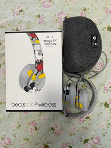 Beats Solo3 Wireless90周年特别版米奇耳