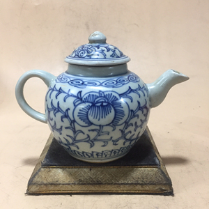 清晚期民国时期青花缠枝牡丹茶壶古董古玩瓷器收藏摆件陶瓷老物件
