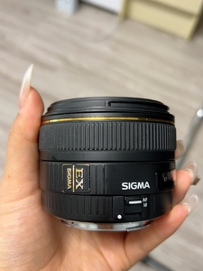 适马301.4 成色如图 镜头无霉