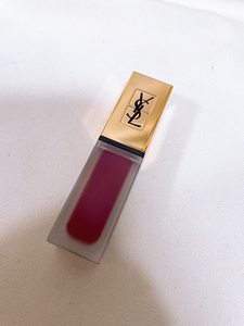 ysl圣罗兰哑光唇釉102