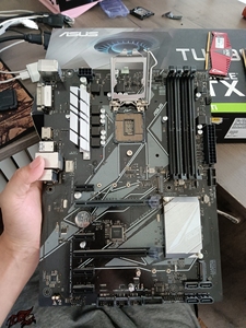 华硕z370p主板,可以正常使用,所有接口 声网卡正常,掉了