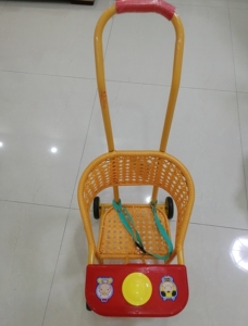 外婆桥仿藤儿童推车 九成新,适用于6个月至24个月宝宝