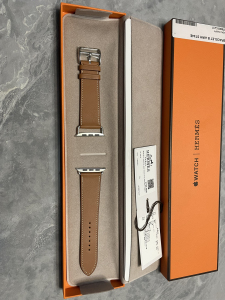 全新爱马仕表带hermes苹果单圈皮质表带45mm金棕色