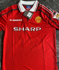 曼联 吉格斯亲笔签名球衣 9899红魔三冠王吉格斯签名球衣