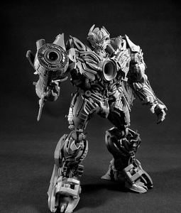 变形玩具金刚unique toys ut r-04惊破天